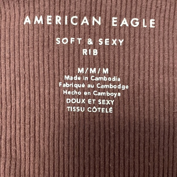 American Eagle Tank Top / Crop Top - Picture 3 of 3
